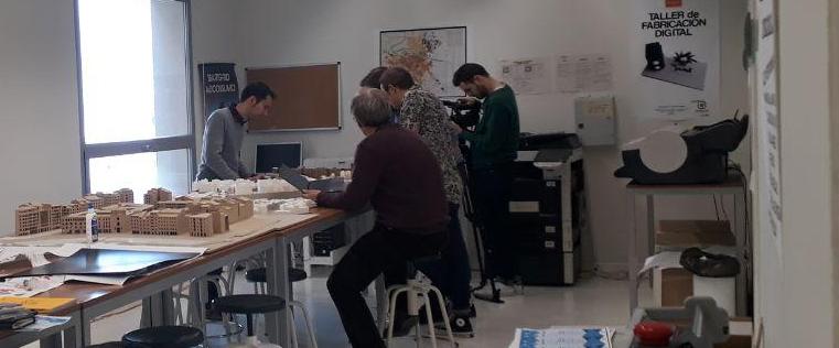 &lsquo;Making off&rsquo; de un fragmento del programa, en el taller de maquetas de la USJ. Foto: Ana Ruiz